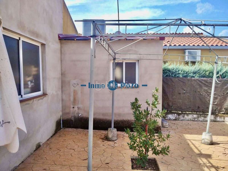 Foto 6ff1afd5-5603-4598-b7b7-d7e7c5032ac0. Xalet amb piscina a Almendralejo