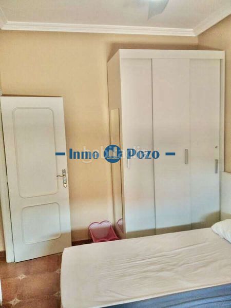 Foto 95042eb9-2f5d-4e25-ba00-5b5d9b23f516. Xalet amb piscina a Almendralejo