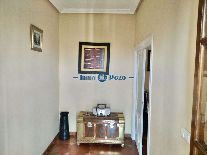 Foto d2d75267-a54c-4abd-856d-ba655d29cf7e. Xalet amb piscina a Almendralejo