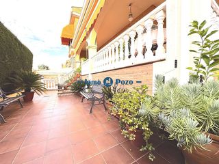 Casa en Almendralejo. Exclusivo chalet en venta en el casco urbano de almendralejo