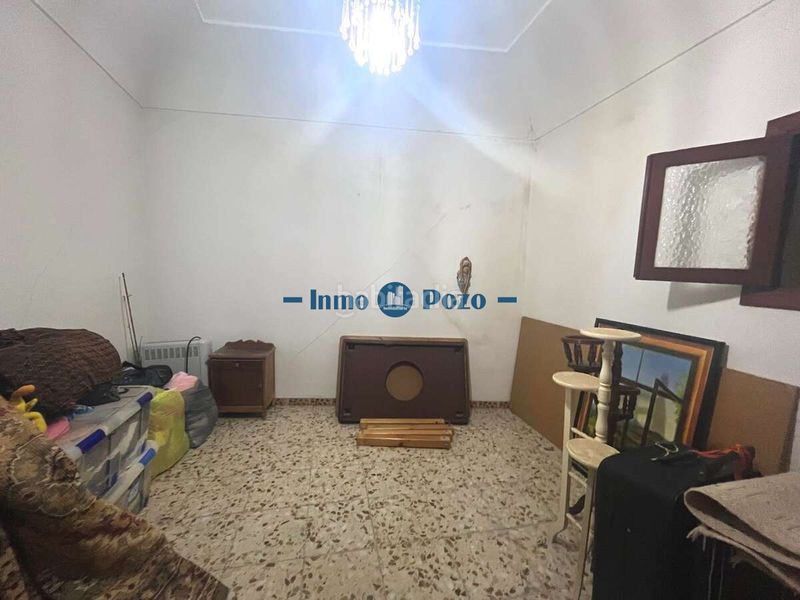 Foto 716ee632-77db-4341-96f7-c34d0cc65567. Casa amb aparcament a Almendralejo