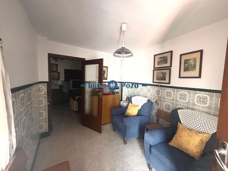 Foto d0b8e005-bb47-4e73-876c-d03910be7a6e. Casa amb aparcament a Almendralejo