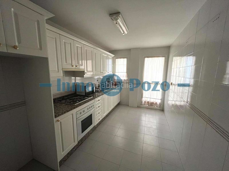 Foto c667ef06-c1b9-4db6-9103-635dd186776f. Dúplex a Almendralejo