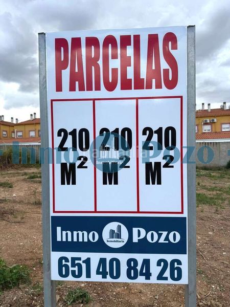 Foto 922dfc30-aebd-4bf9-9009-68b94478c43f. Terreny residencial a Almendralejo