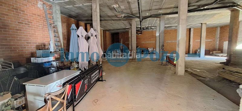 Foto 66e3a666-1a64-4061-ac31-4d644fa7c57a. Local comercial a Almendralejo