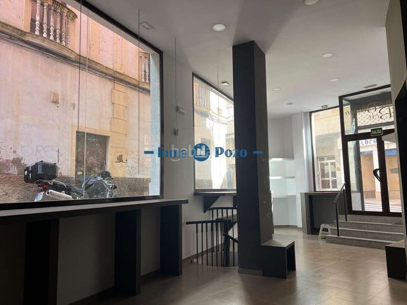Foto 1171d5c8-6c86-4db3-9e31-b15095abb2c7. Local comercial a Almendralejo