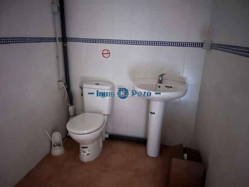 Foto e0af1f7f-c6ac-4df7-83a8-5a2986a103a1. Local comercial a Almendralejo