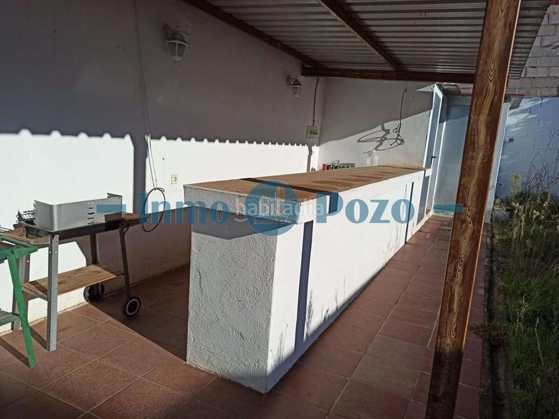 Foto 3b220177-0ac4-4cc0-aaa9-e3711f5916c0. Nau industrial a Almendralejo