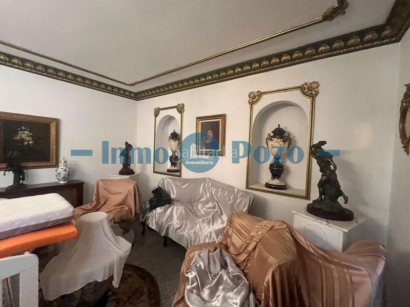 Foto 21a519a7-c553-4464-af22-1e80faaeaf52. Casa amb aparcament a Almendralejo