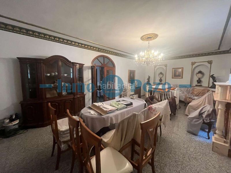 Foto d97dc0fb-4086-4607-832f-1b00fc8d7628. Casa amb aparcament a Almendralejo