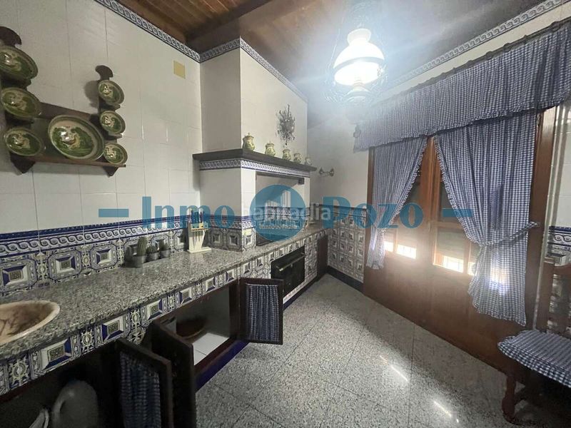 Foto fde215c7-6a96-41d6-a20b-7b61948de395. Casa amb aparcament a Almendralejo