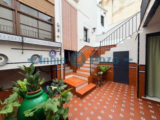 Casa en Almendralejo. Gran oportunidad en el centro de almendralejo! vivienda �nica co