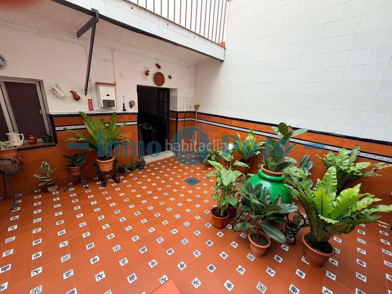 Foto 2b4d4e77-1d22-45e5-9d70-5eb2582ab5d7. Casa a Almendralejo