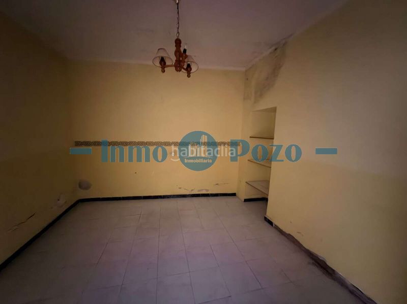 Foto 6b2988f7-ac9c-47d0-9258-d26dbf8ee969. Casa a Almendralejo