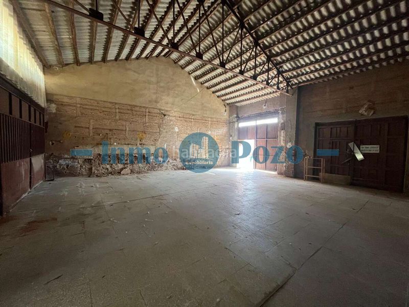 Foto 71a24a25-bf0f-48dd-8b85-abaaa27ef2a7. Nau industrial a Almendralejo