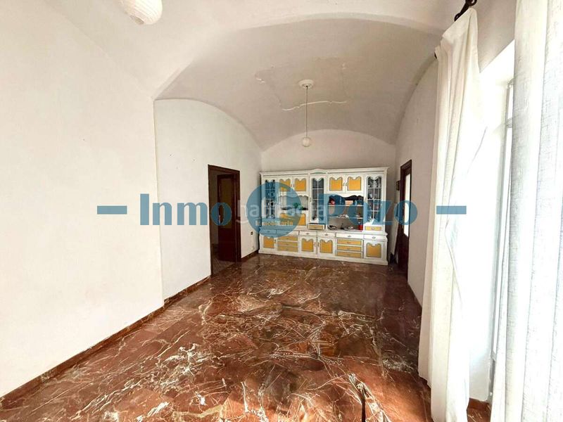 Foto f8b02b48-4b83-490c-83c2-669863089b8f. Casa a Almendralejo