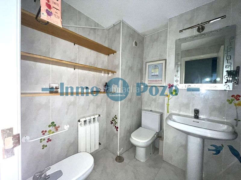 Foto dd33c862-2d4a-49e7-9947-0d6b8f86d217. Pis a Almendralejo