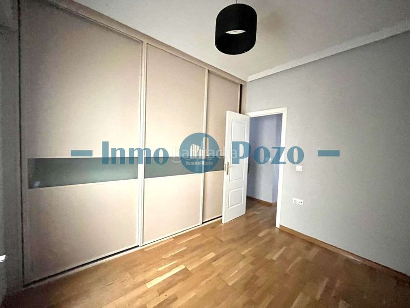 Foto f9318110-14ae-4fd3-8d6d-8a77cf79de93. Pis a Almendralejo