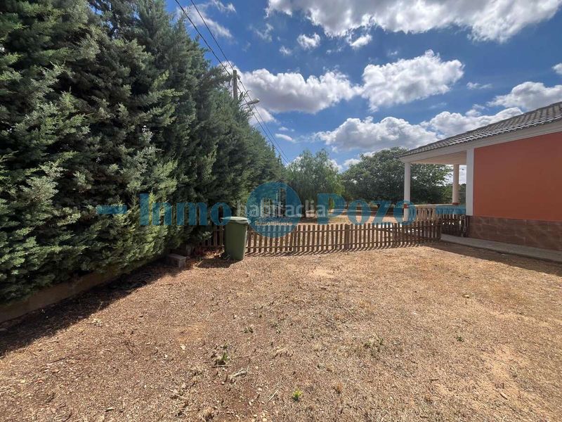 Foto 3a3ae737-189c-4159-86f5-50212170baff. Xalet amb piscina a Almendralejo