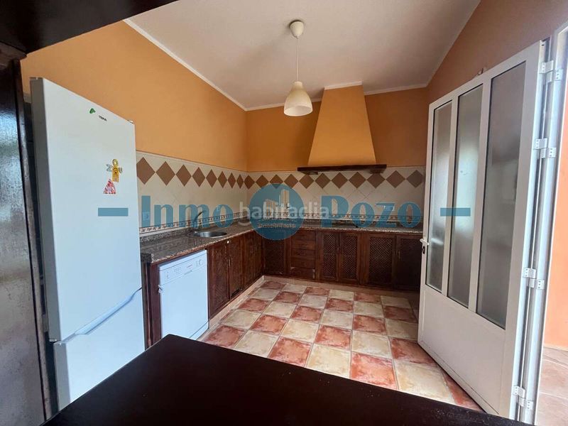 Foto 9be29c3f-f3f6-4bbd-8963-90af98af808e. Xalet amb piscina a Almendralejo