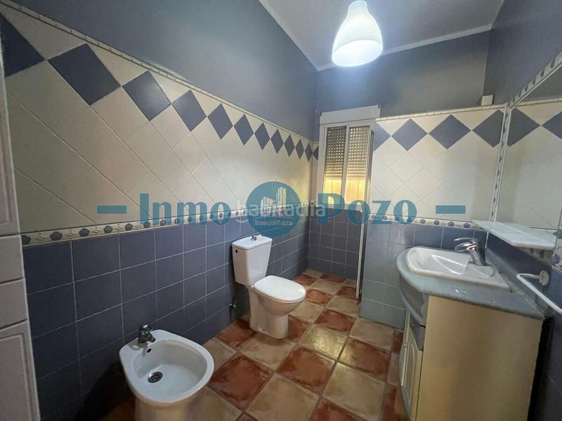 Foto b9e56140-d598-4065-947f-c30750510a0b. Xalet amb piscina a Almendralejo