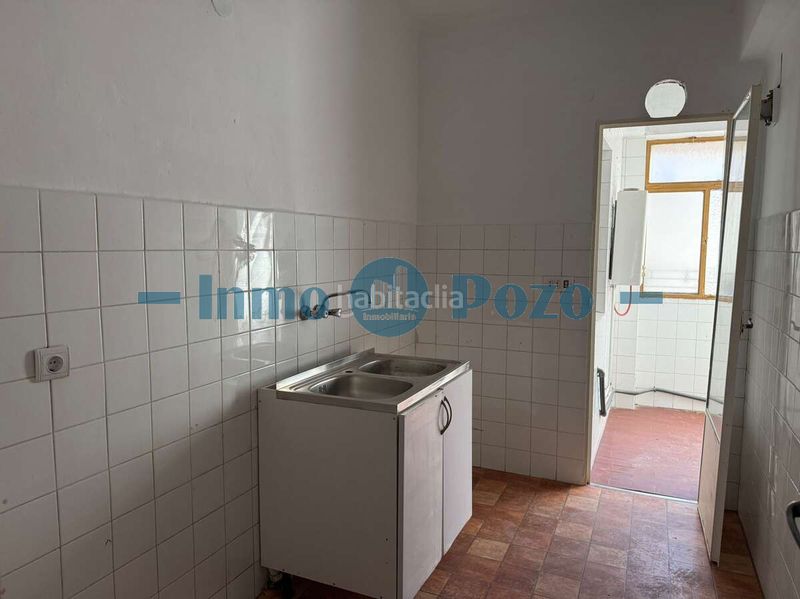 Foto ea4dca29-8e5b-4624-8677-29fea5db6b72. Pis a Almendralejo