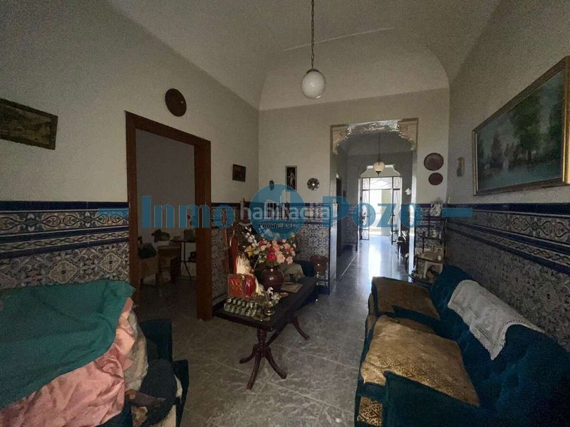 Foto 6dd8af67-b4a6-4de2-a97a-47939f3c0793. Casa a Almendralejo