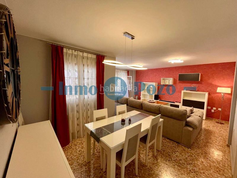 Foto f9215764-edde-4290-94c3-4aa10d50f57a. Lloguer pis amb aparcament a Almendralejo