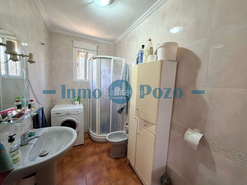 Foto 4bd69847-4013-4326-8100-7c3a7a4f7ddf. Xalet amb aparcament piscina a Almendralejo