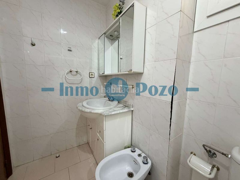 Foto 1eb7c5d2-8ee5-44f6-9cba-fa4fc5f199d5. Piso amplio piso en venta en zona carretera de santa marta! en Almendralejo