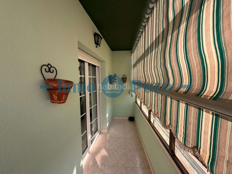 Foto 97cc5226-d93d-43de-b057-56da978e78bf. Piso amplio piso en venta en zona carretera de santa marta! en Almendralejo