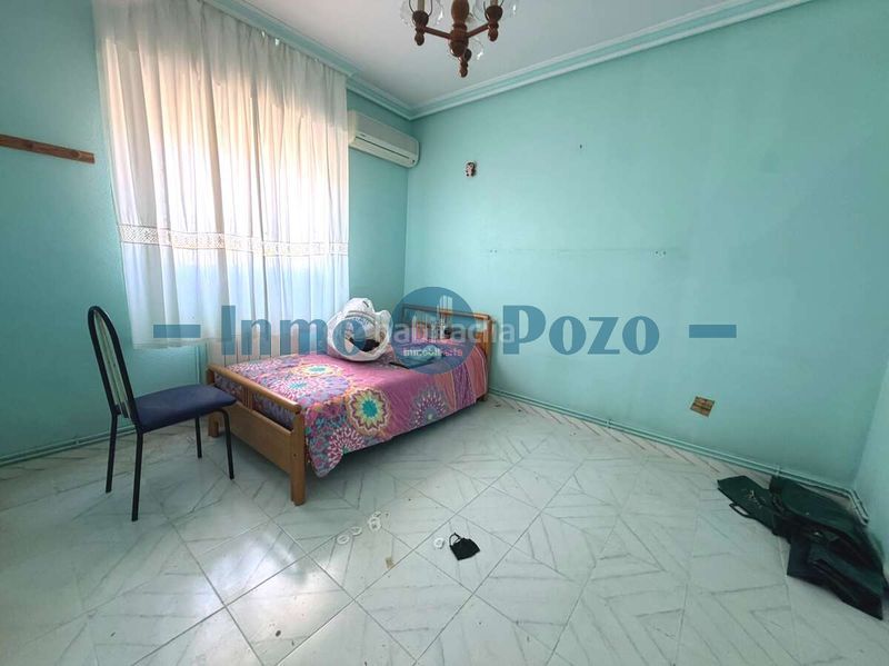 Foto c891b53a-2acd-4a91-9914-525b5c36e320. Dúplex a Almendralejo