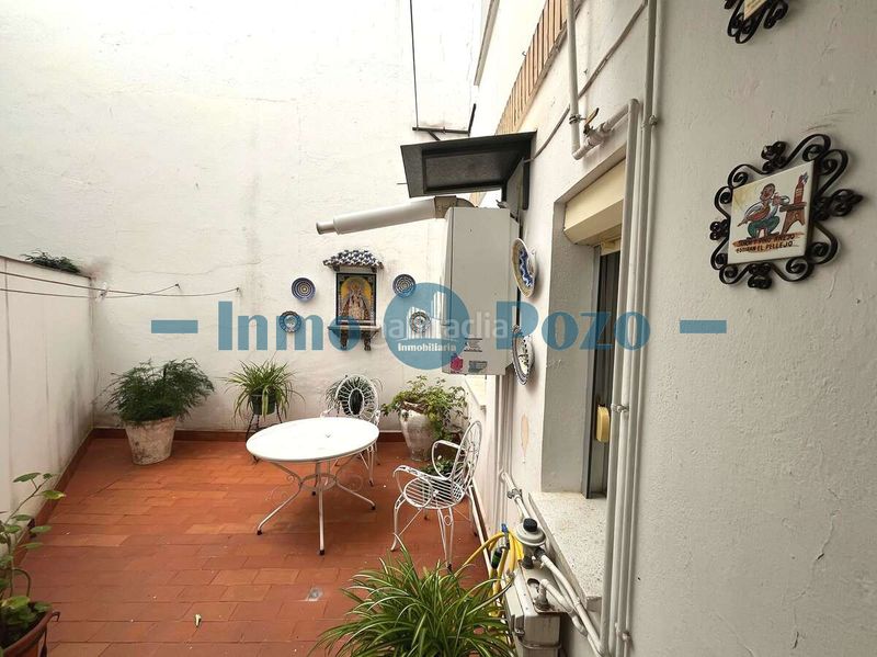 Foto deb5966c-eb04-4a09-86fb-717fda089420. Pis a Almendralejo