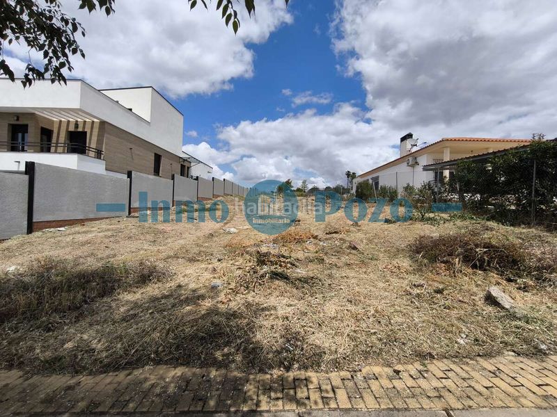 Foto df702c9a-8e14-4d35-8f0f-4078a35a7e9c. Finca rústica a Almendralejo