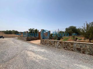 Terreno residenziale in Almendralejo. Terreno urbano de 1.100 m en cuartos de tiza  almendralejo