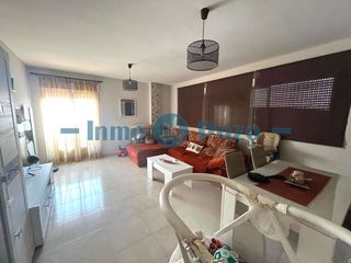 Pis en Almendralejo. Piso de 3 habitaciones con garaje y trastero en la zona de la fa