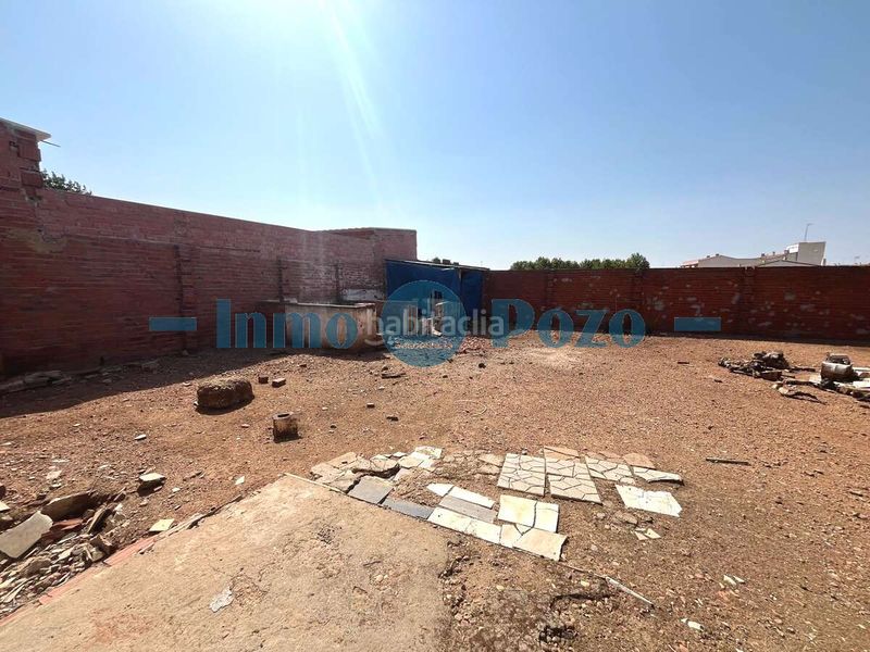 Foto 7290eede-85a2-42ee-9472-8c479be04b03. Terreny residencial a Almendralejo