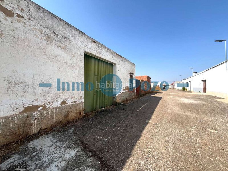 Foto 98273201-b9f2-4a9a-96d7-5776456acd0a. Terreny residencial a Almendralejo