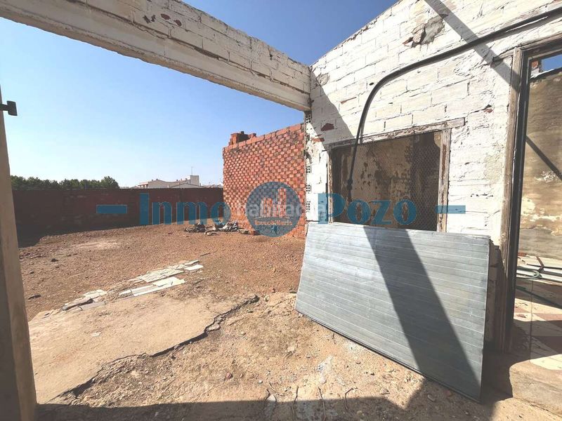 Foto c73c1dad-2060-4edb-8b5e-43aa6203f7f9. Terreny residencial a Almendralejo