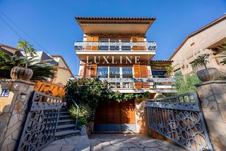 Chalet  Pintor sert. Excelente oportunidad en el corazón de martorell! acogedora casa