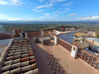 Casa a Chilluévar. Venta de 3 casas totalmente reformadas, con excelentes vistas y