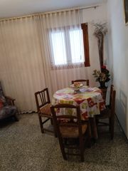 Casa en Cazorla. Oportunidad: casa con posibilidad de dedicarla a actividad tur�s