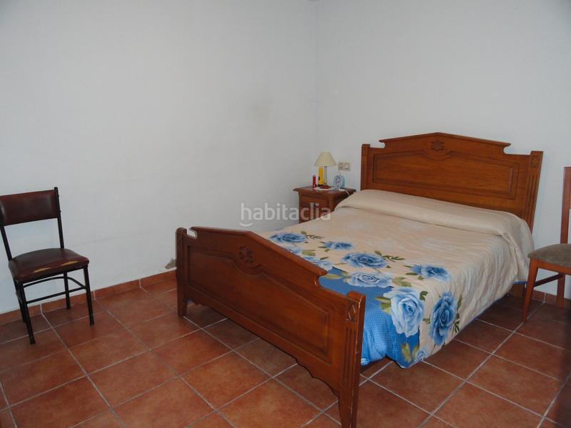 Foto a89c6b9c-233f-4d8b-93c9-202db41246c8. Casa  con cochera en buena ubicación. en Cazorla