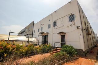 Nau industrial a Canet d` en berenguer - cl bernia de la 15. Oportunidad única! nave comercial de 1.500 m totalmente equipada