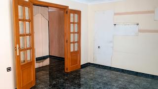 Appartement  Torrent - calle federico maicas. Piso a reformar en  torrent con posibilidad de financiación al 1