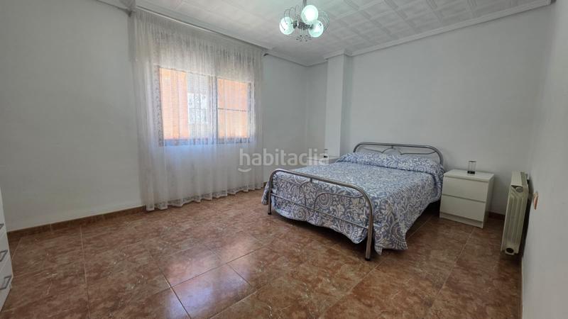 Foto 1f003b70-42e0-4b67-8af7-cdeb92d61e26. Location appartement avec chauffage dans Avenida de Abril-9 de Octubre Sagunt