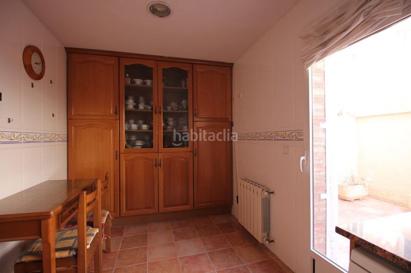 Foto 10163bf7-1ecf-400f-8f38-dc68d7d1b43f. Casa adossada amb calefacció aparcament a San José-Los Metales Sagunt