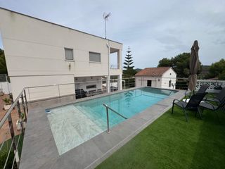 Chalet  Calle mar adriatico. Impresionante chalet reformado en gilet