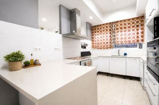 Apartament  Calle teodoro llorente. Vive el centro puerto planta baja impecable, cómodo y con