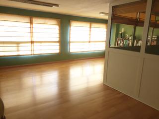 Office space in Avenida de víctor gallego 2. Venta 2 entreplantas junto a plaza de alemania